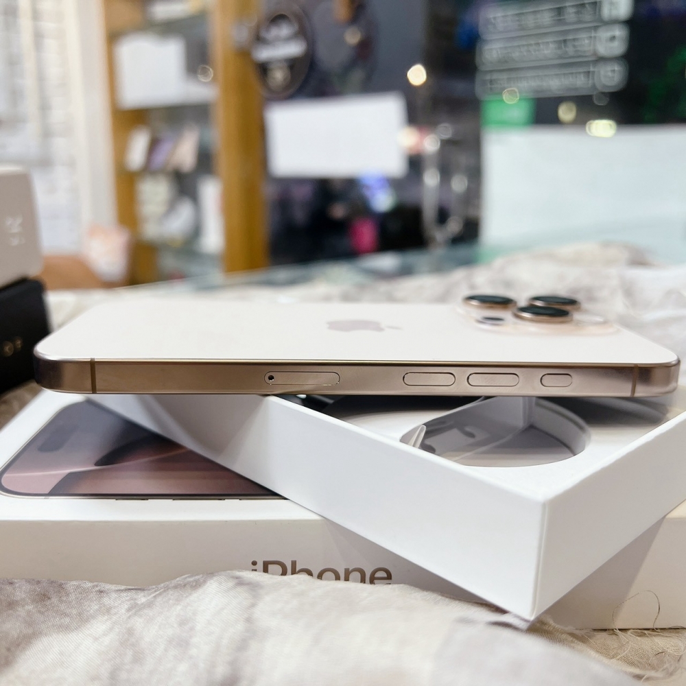 二手 iPhone16Pro 128G 金色*17342(店家保固)