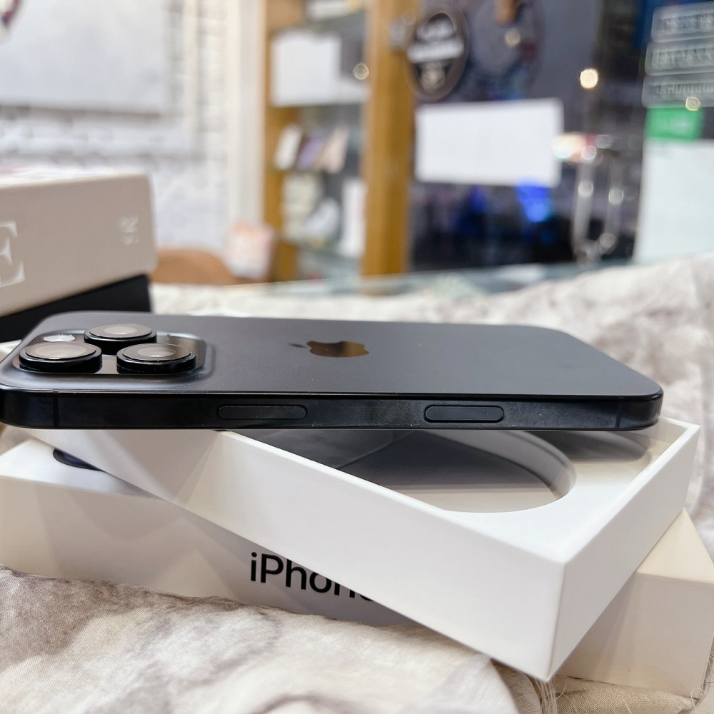 二手 iPhone16Pro 256G 黑色*73897(店家保固)