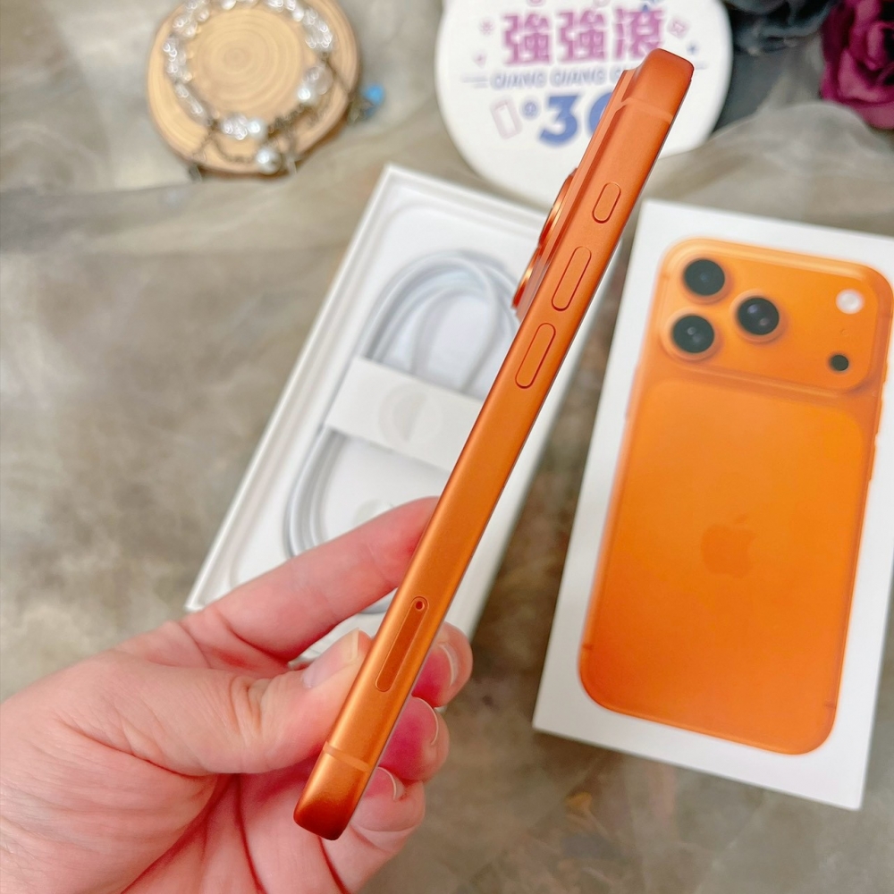 佳里-二手- iPhone17 PRO 256G 橘色#26956 (原廠保固)