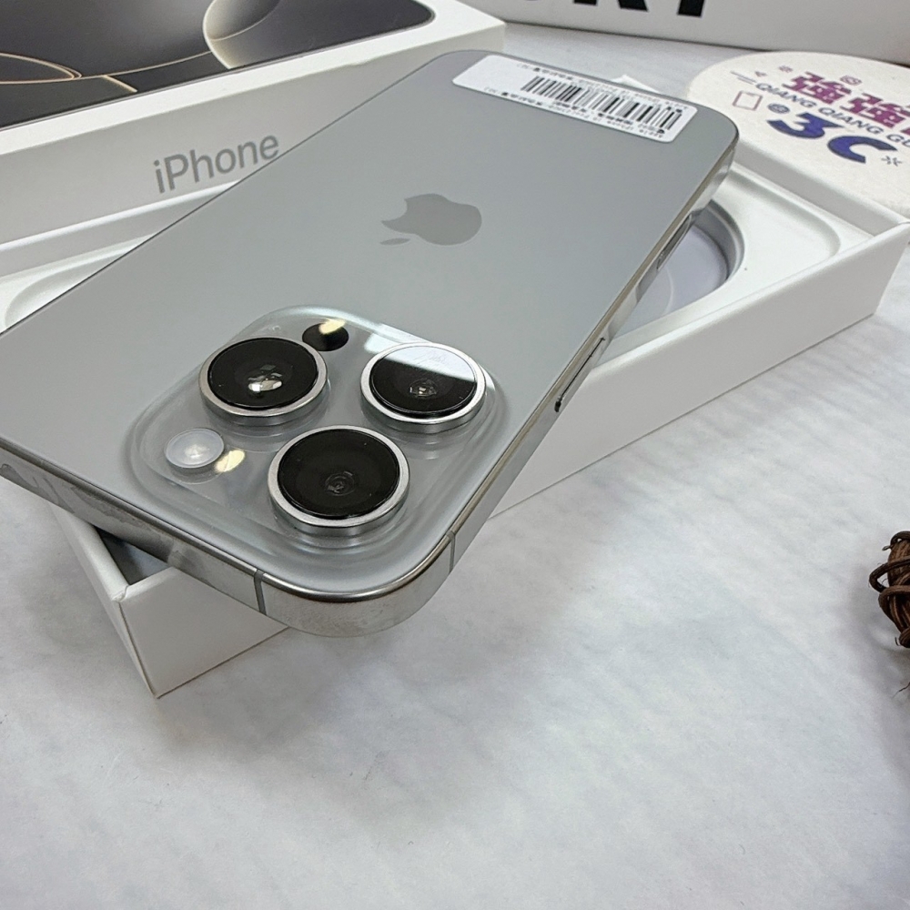 歸仁- 二手iphone16PRO 256G 原色*61039(店家保固365天)