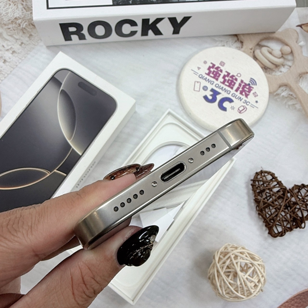 歸仁- 二手iphone16PRO 256G 原色*61039(店家保固365天)