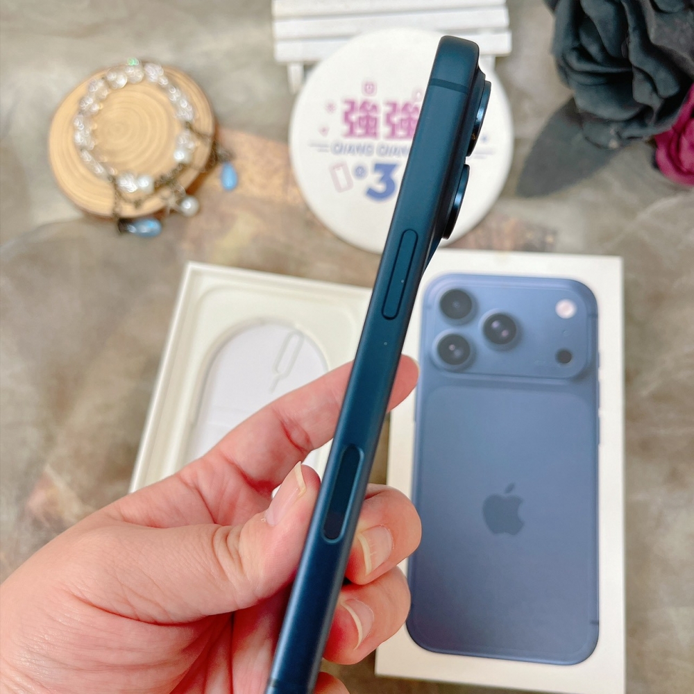 佳里-二手- iPhone17 Pro 256G 藍色#35528 (店家保固)