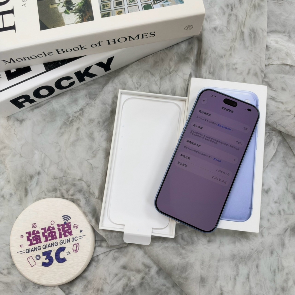歸仁- 二手iphone18 pro 256G 藍色*42070(原廠保內)