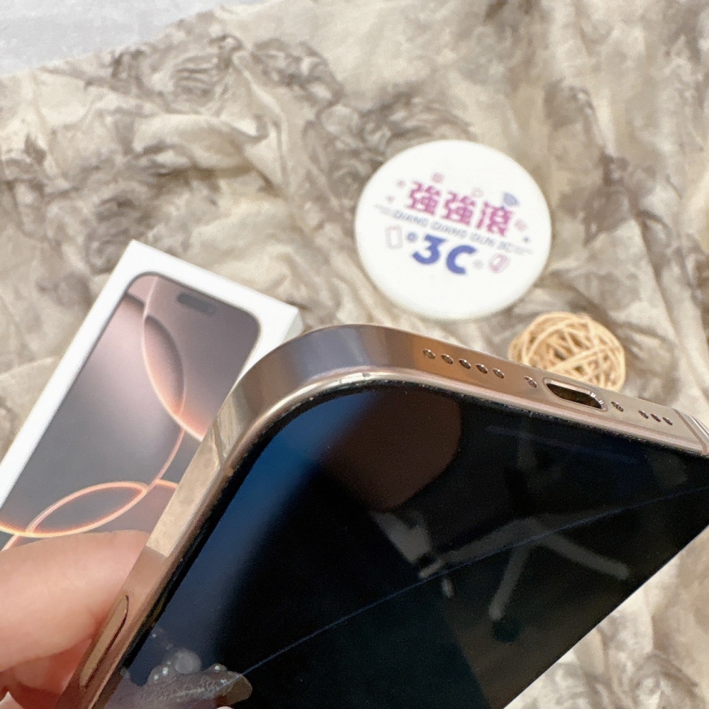 二手 iPhone16Pro 128G 金色*45575(店家保固)