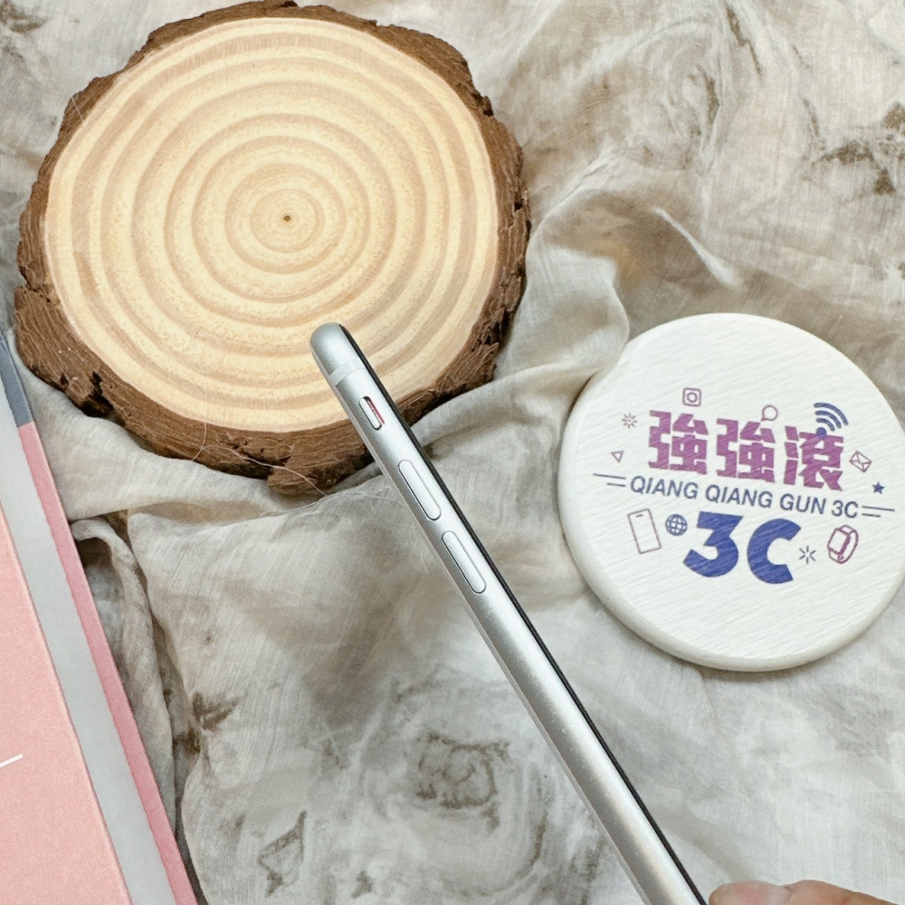 二手 美版 iPhone SE2 64G 白色*71557(店家保固)