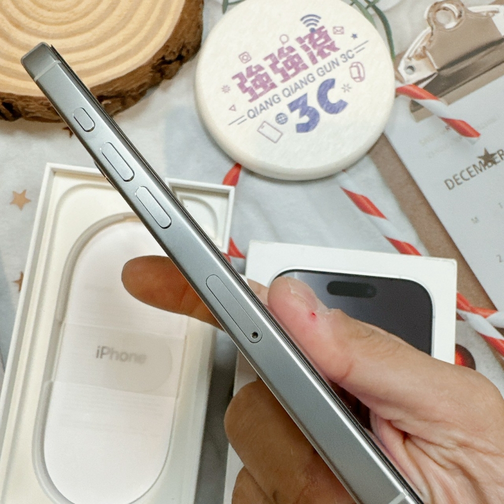 二手 iPhone16Pro 128G 白色*38242（店家保固）