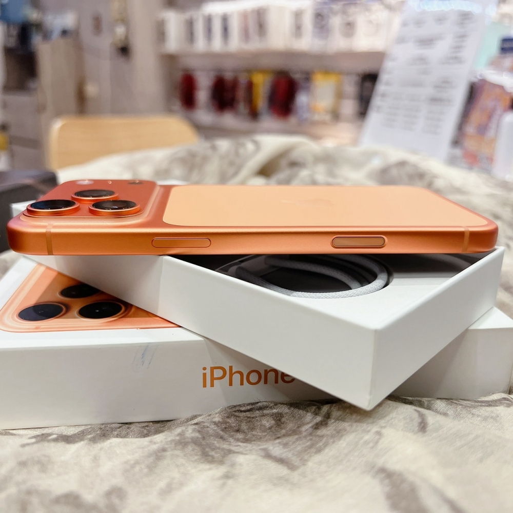 二手iPhone17 Pro Max 256G 橘色#46205（店家保固）