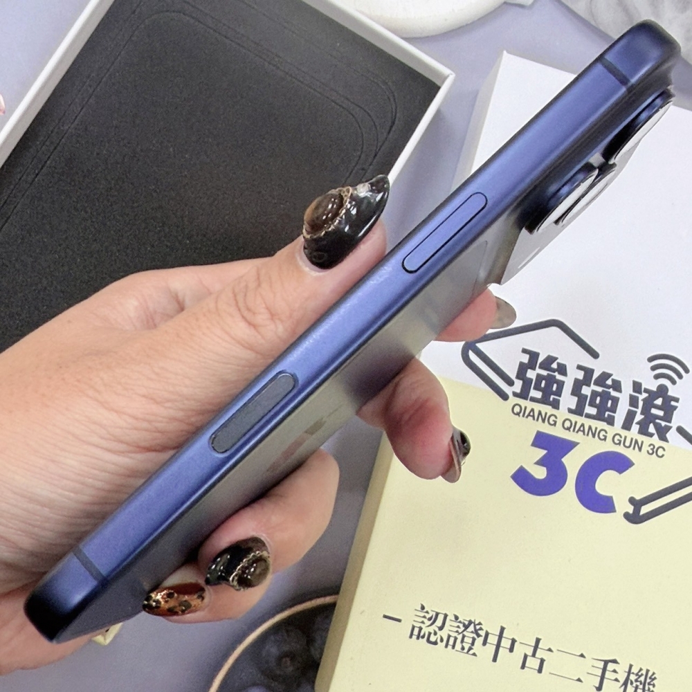 歸仁- 二手iPhone 17 pro 256G 藍色*65876(店家保內365天)
