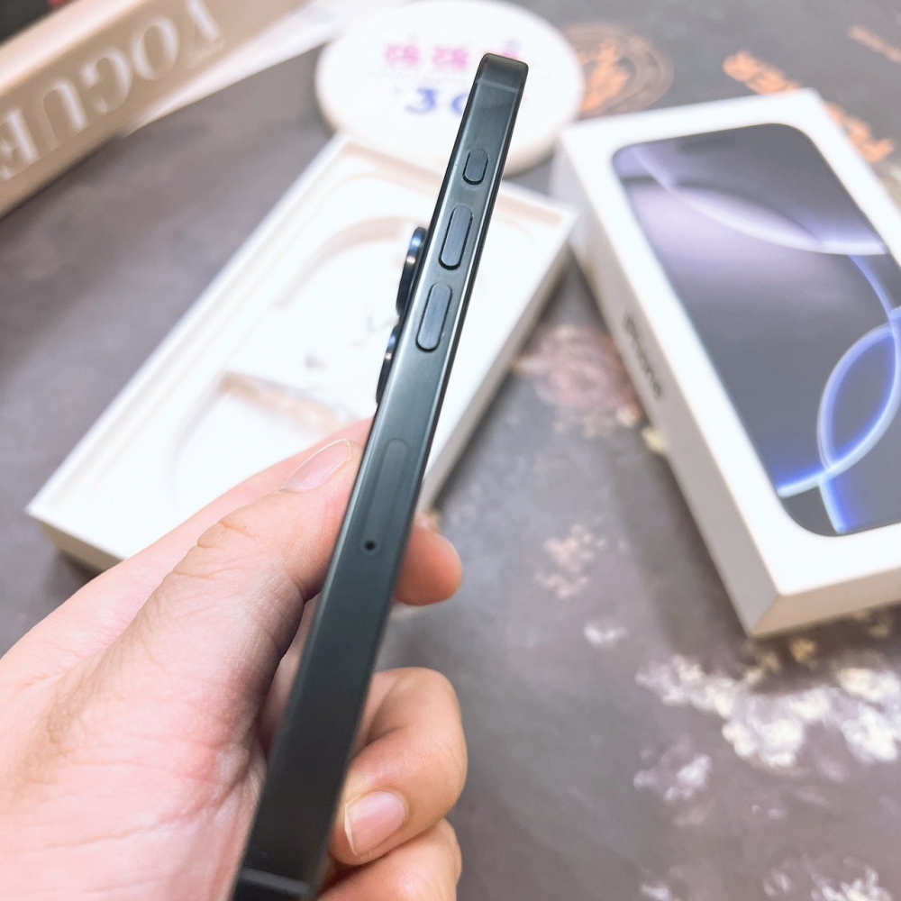 二手 iPhone16Pro 128G 黑色*97587(店家保固)