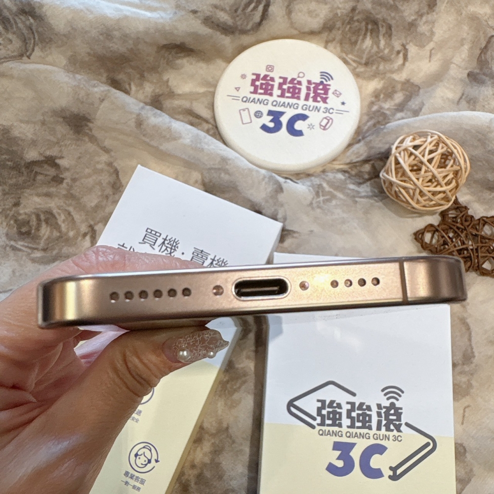 二手 iPhone16Promax 512G 金色*04031(店家保固)