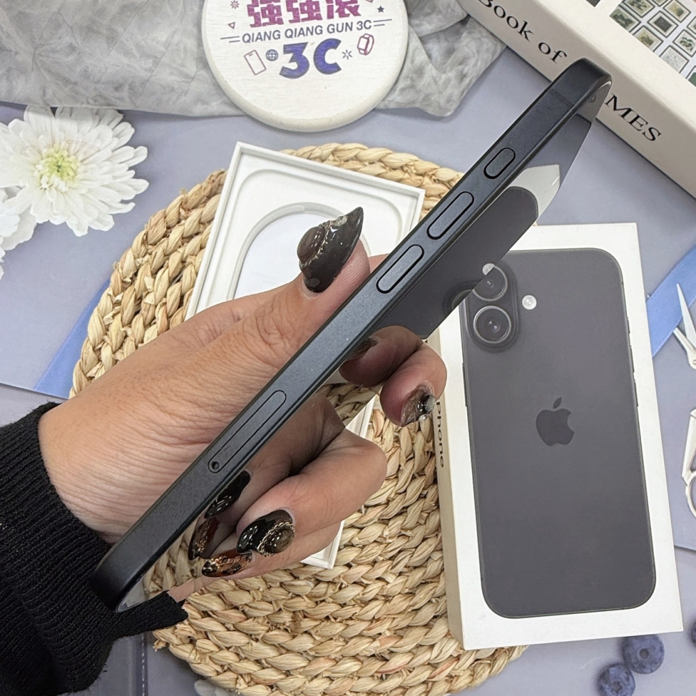 歸仁- 二手iphone 16 128G 黑色*17649(店家保365天)