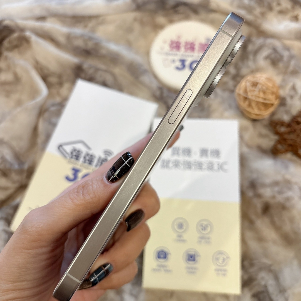 二手 iPhone15 Pro Max 256G 原色#81119(店保365天)