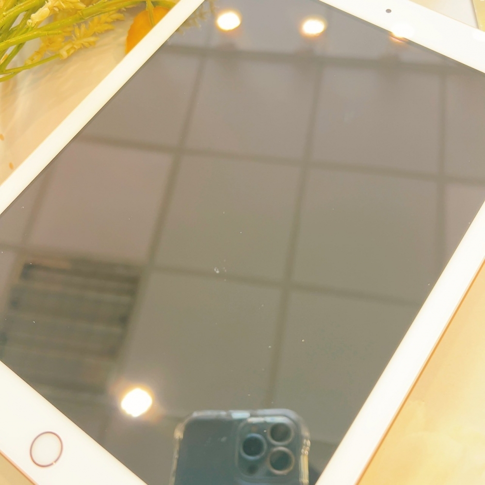 二手 iPad 6 32G 粉色 wifi版 (已過保) #TJMVR
